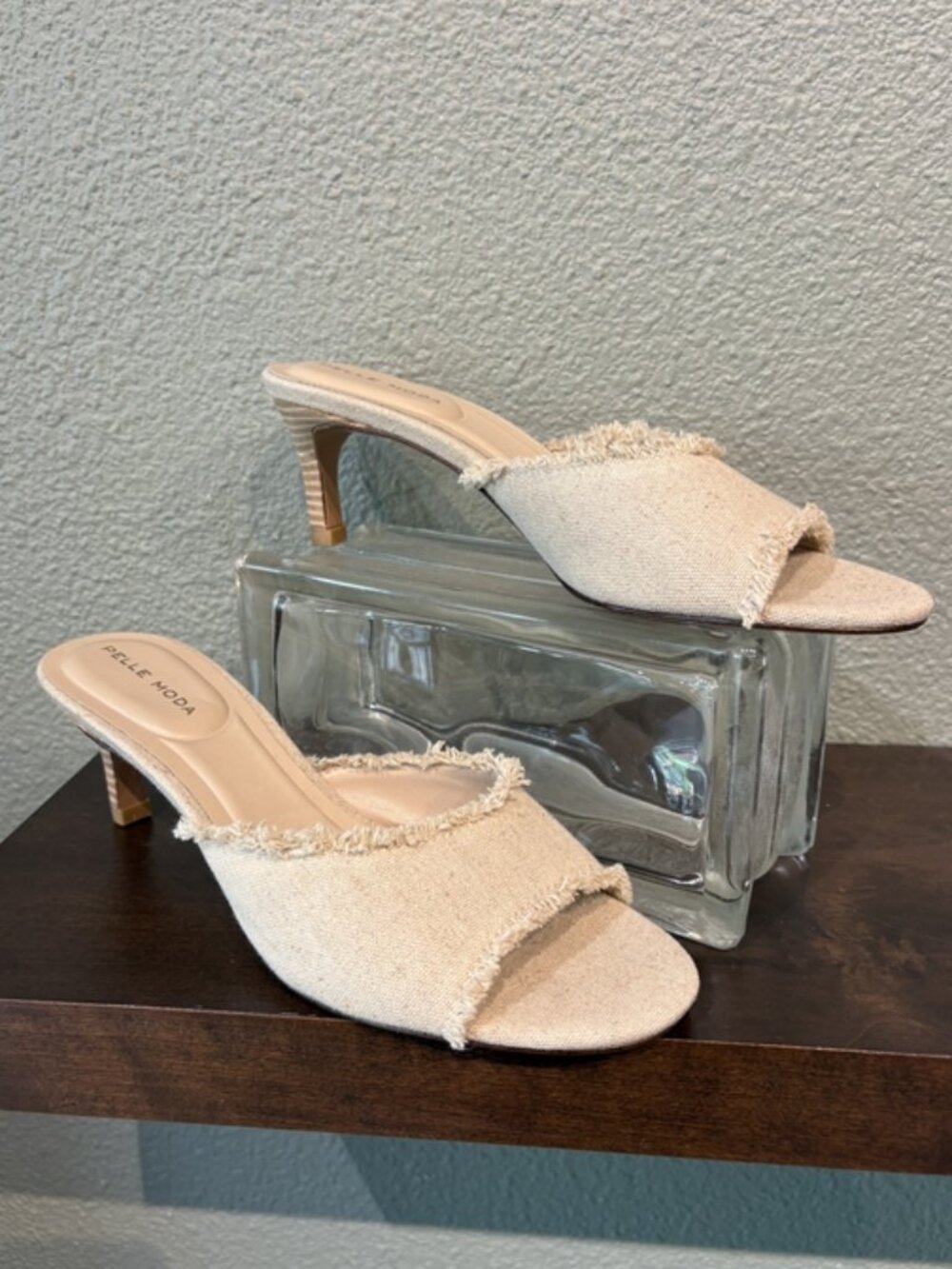 Pelle Moda Unia Natural Frayed Linen Heel